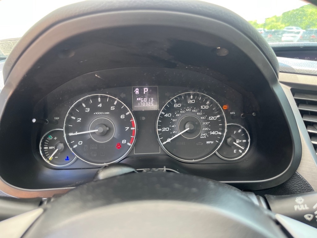 Subaru Legacy 4dr Sdn H4 Auto 2.5i Prem AWP/Pwr Moon 2011