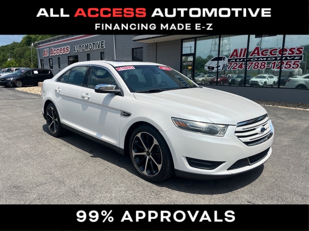 Ford Taurus 4dr Sdn Limited AWD 2015