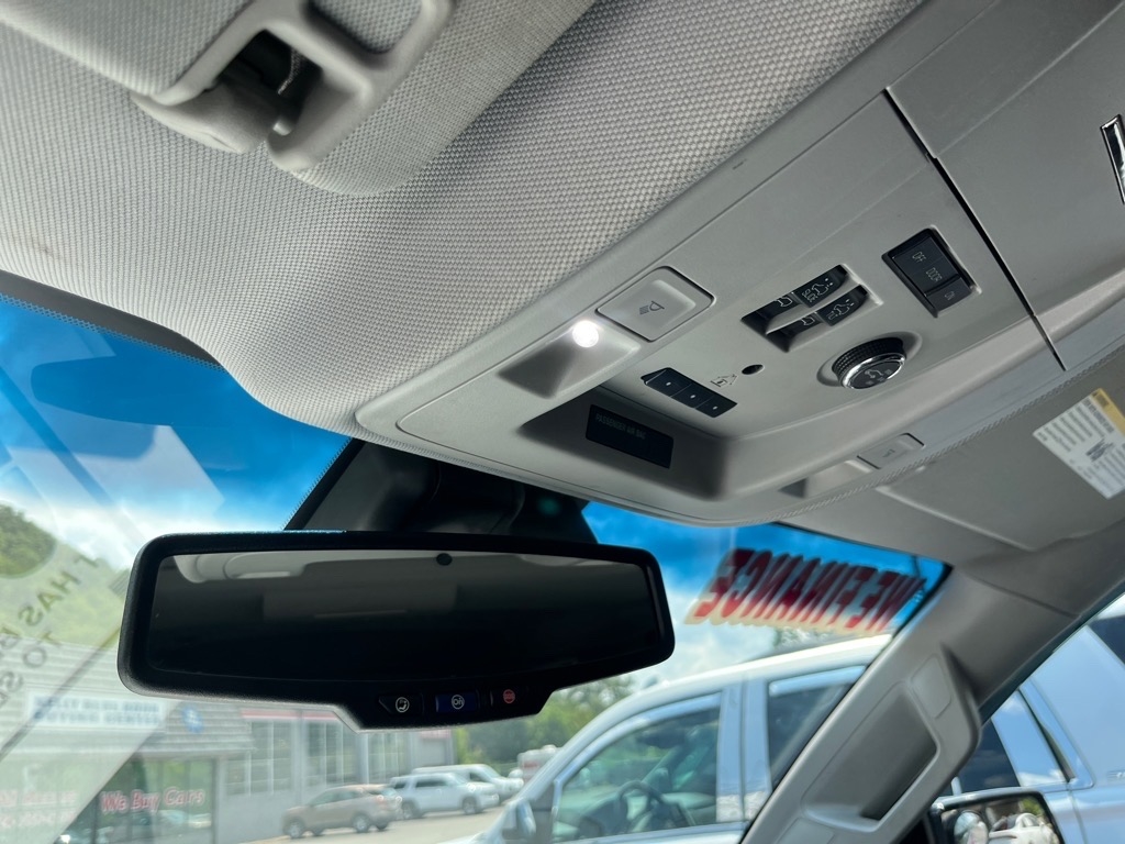 Chevrolet Tahoe 4WD 4dr Premier 2019