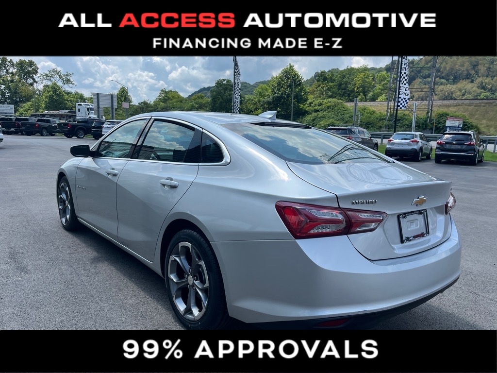 Chevrolet Malibu 4dr Sdn LT 2021