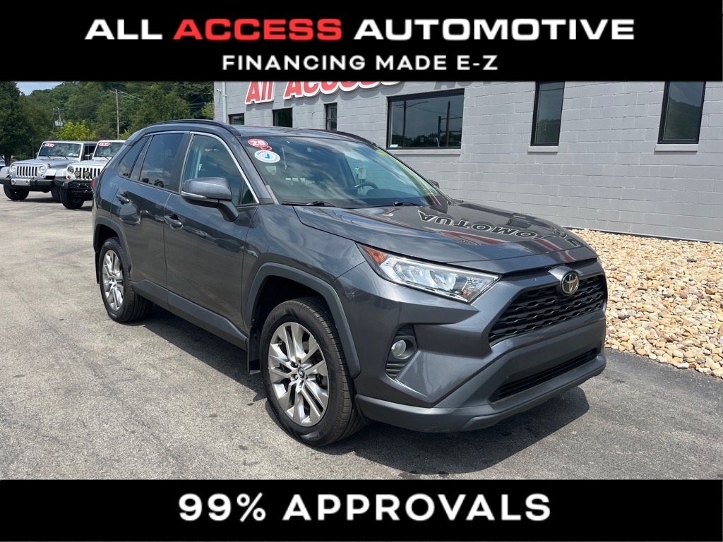 Toyota RAV4 XLE Premium AWD (Natl) 2020