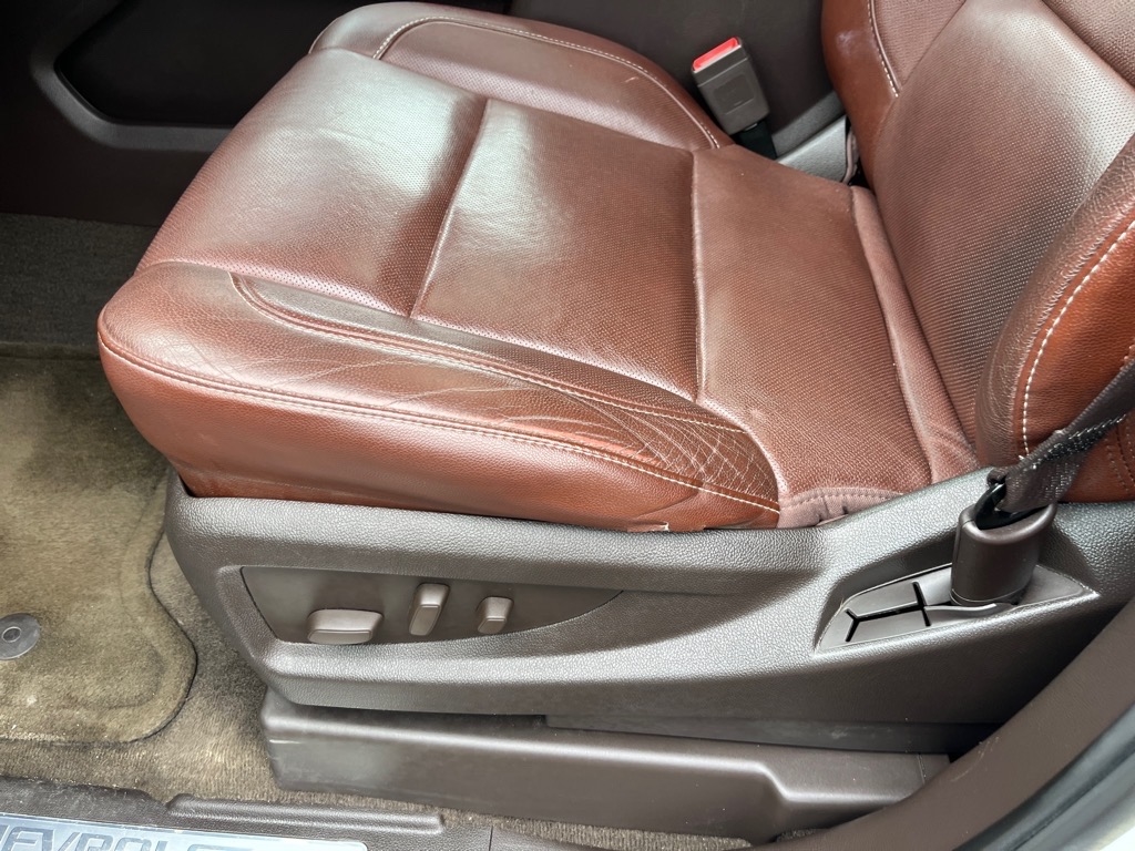 Chevrolet Suburban 4WD 4dr 1500 LTZ 2016