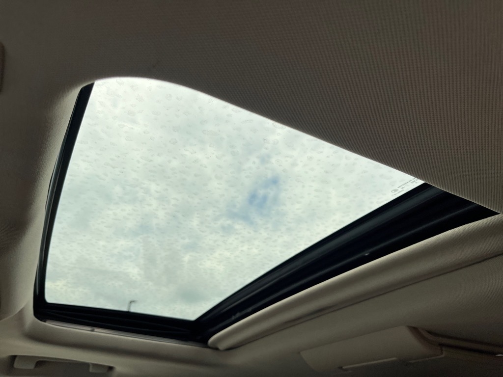 Chevrolet Suburban 4WD 4dr 1500 LTZ 2016