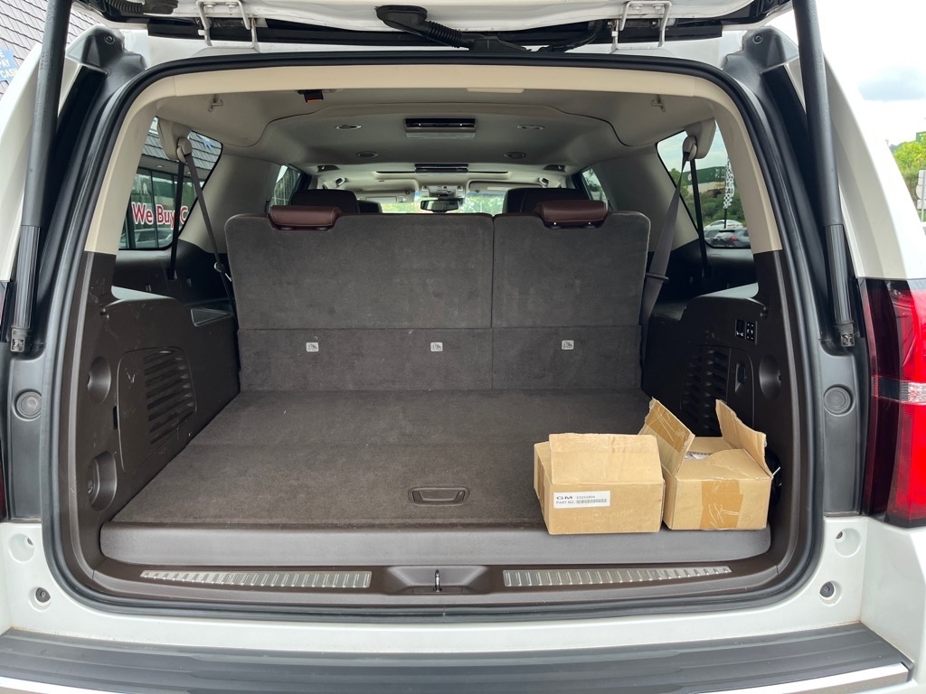 Chevrolet Suburban 4WD 4dr 1500 LTZ 2016