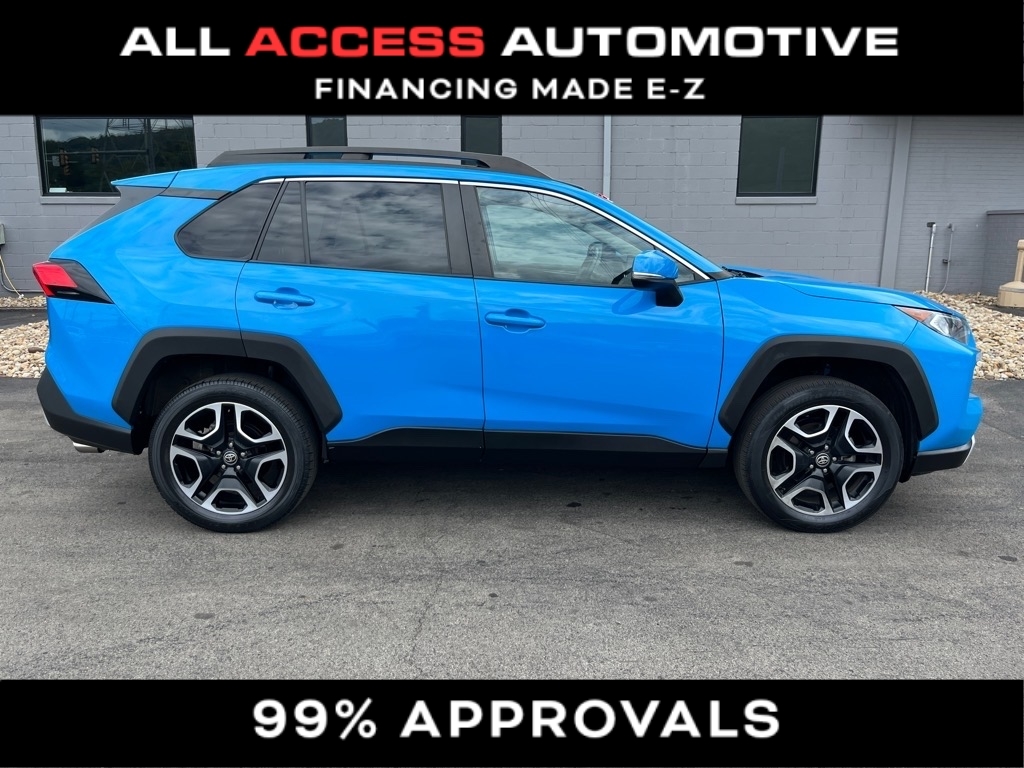 Toyota RAV4 Adventure AWD (Natl) 2021