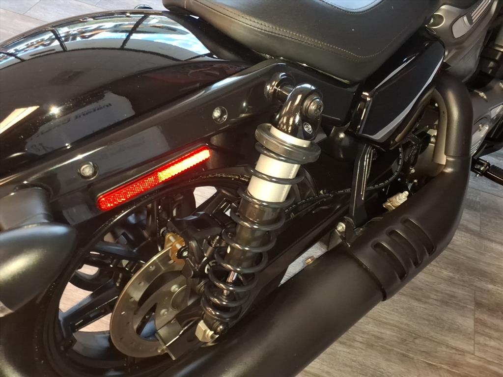 Harley-Davidson Nightster  2022