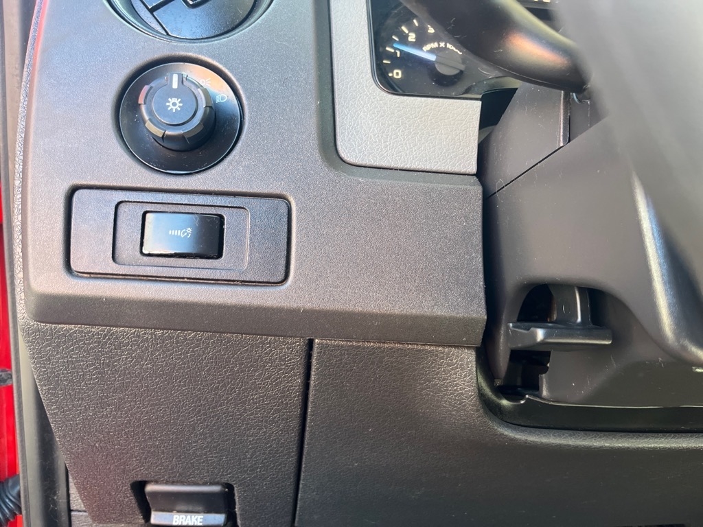 Ford F-150 4WD SuperCab 145" XL 2011