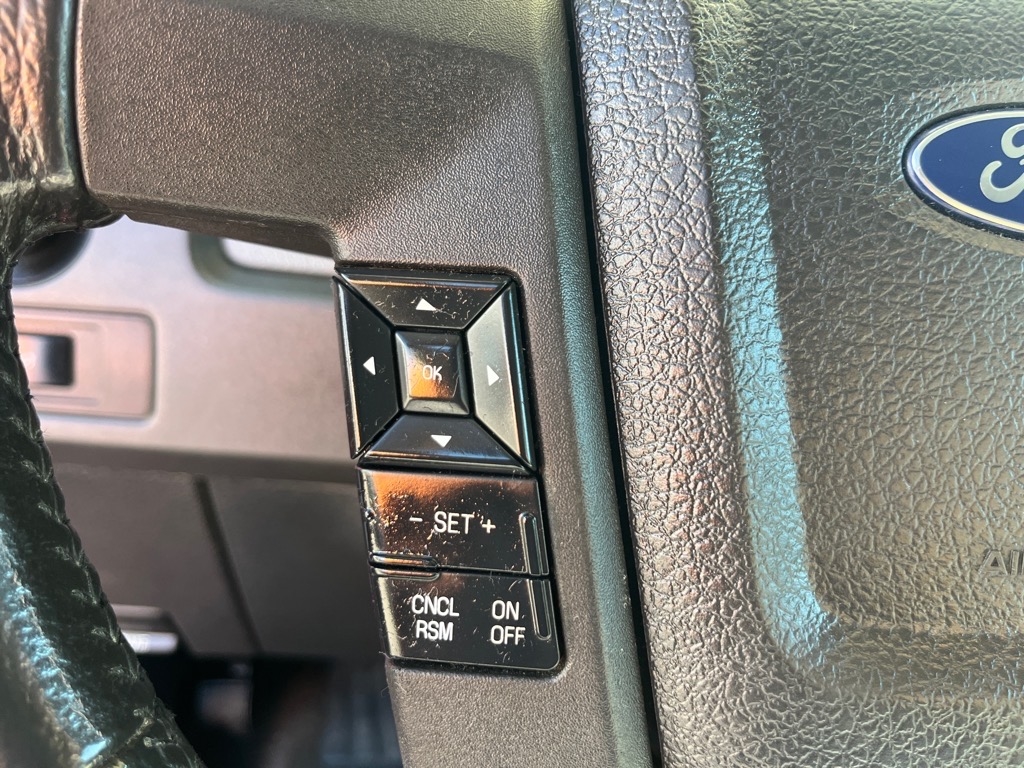 Ford F-150 4WD SuperCab 145" XL 2012