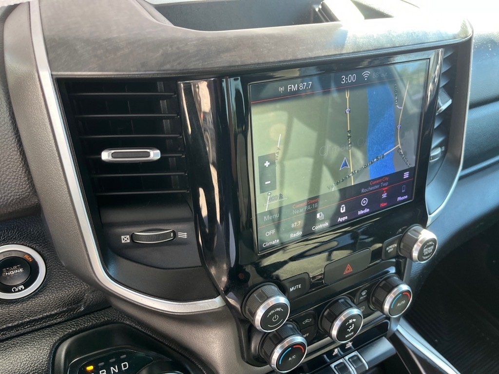 RAM 1500 Big Horn/Lone Star 4x4 Crew Cab 5'7" Box 2019