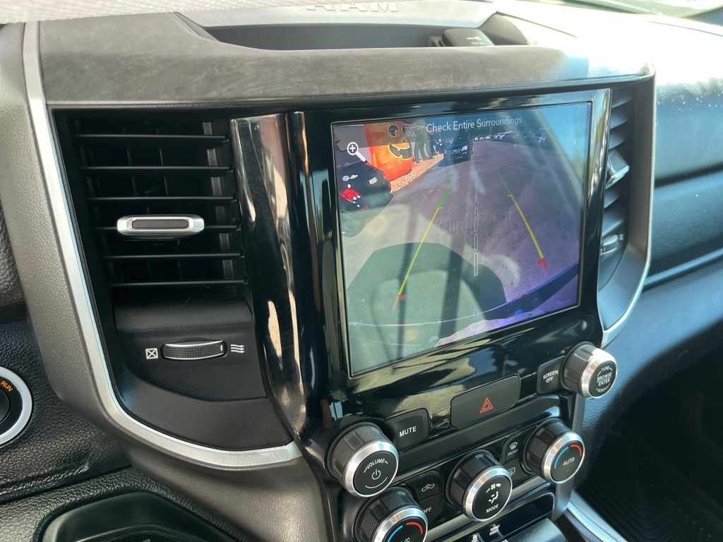 RAM 1500 Big Horn/Lone Star 4x4 Crew Cab 5'7" Box 2019