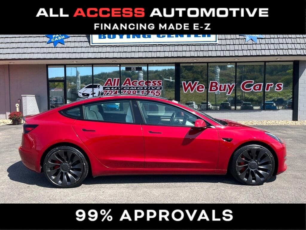 2023 Tesla Model 3 Performance's photo