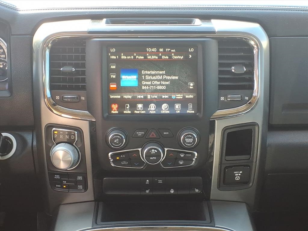 RAM 1500 Night 4x4 Crew Cab 5'7" Box 2017