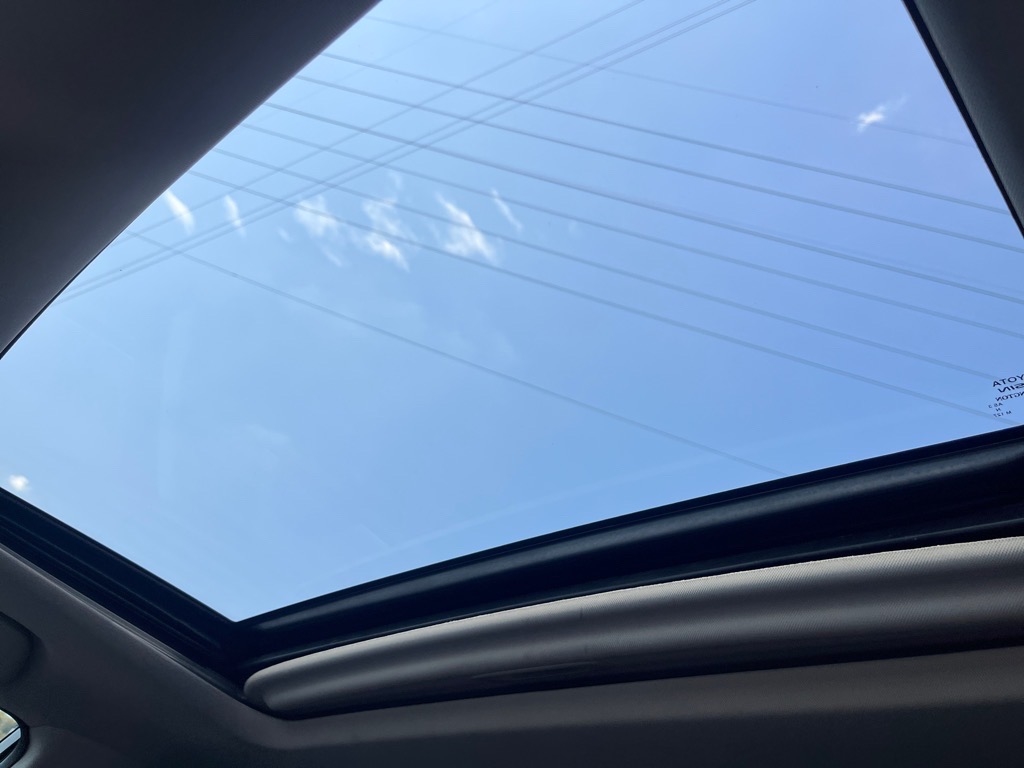 Toyota Avalon 4dr Sdn Limited (Natl) 2014