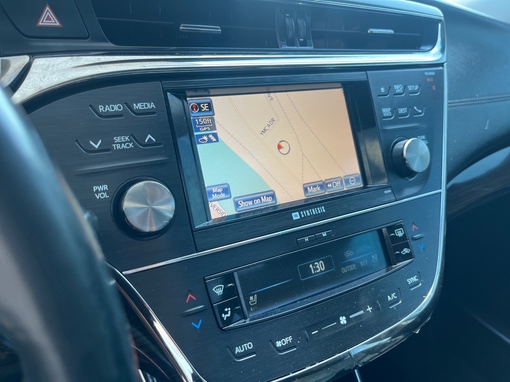 Toyota Avalon 4dr Sdn Limited (Natl) 2014