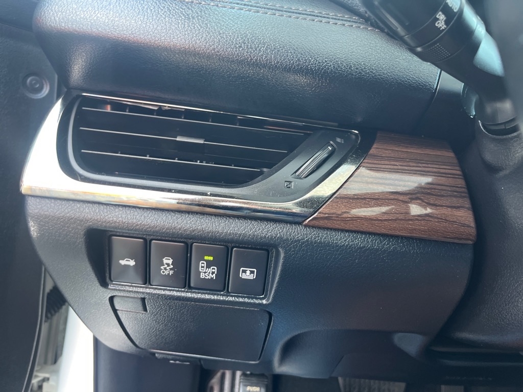 Toyota Avalon 4dr Sdn Limited (Natl) 2014
