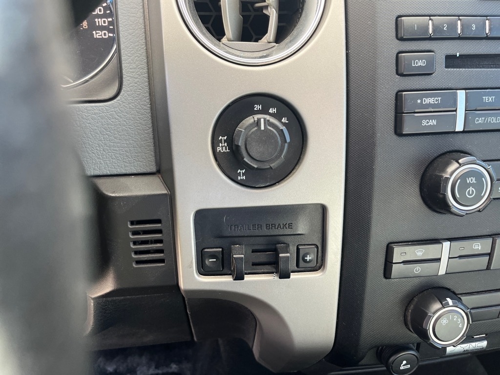 Ford F-150 4WD SuperCab 145" XLT 2012