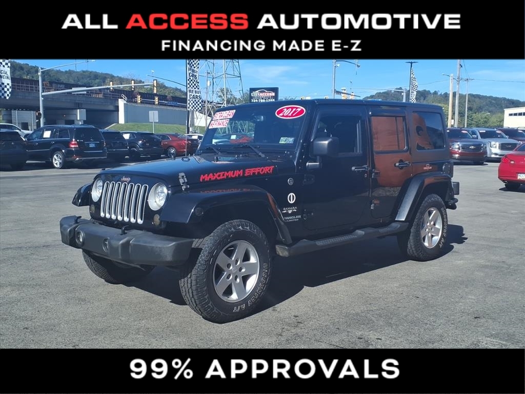 2017 Jeep Wrangler Unlimited Sahara photo 2
