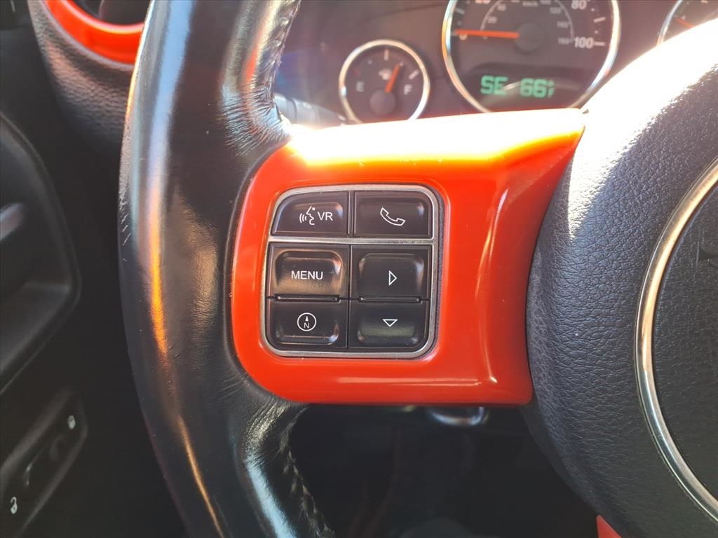 2017 Jeep Wrangler Unlimited Sahara photo 12