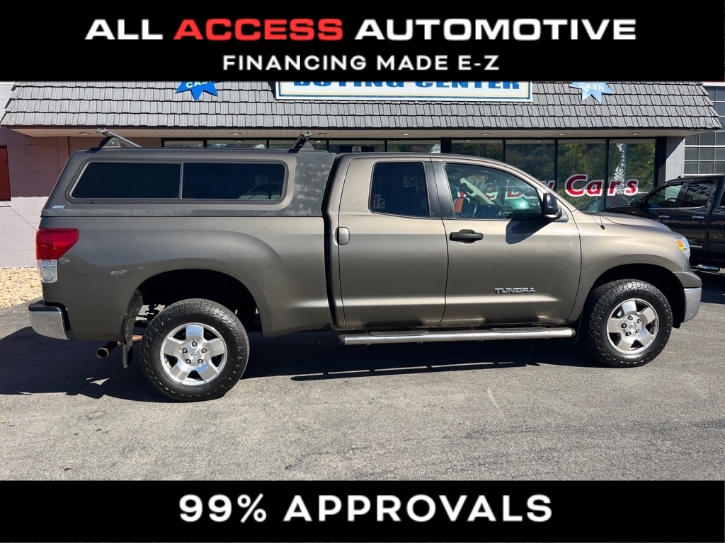 Toyota Tundra 4WD Truck Dbl 4.6L V8 6-Spd AT (Natl) 2011