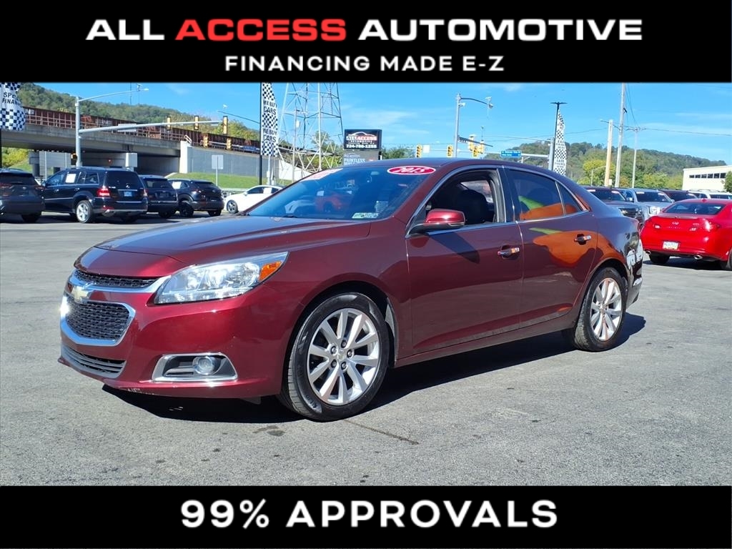 2015 Chevrolet Malibu LTZ photo 2