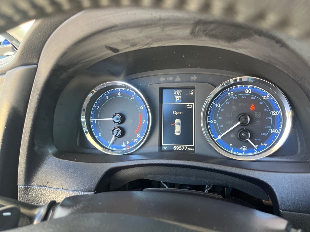 Toyota Corolla L CVT (Natl) 2017