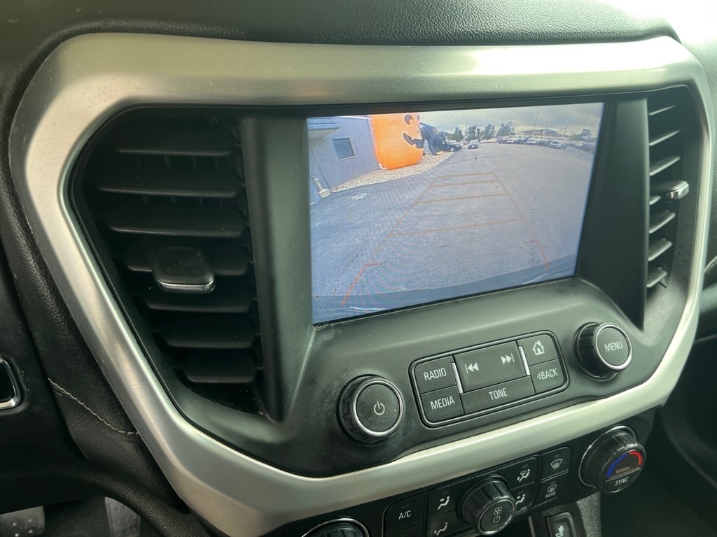 GMC Acadia AWD 4dr SLE w/SLE-2 2018