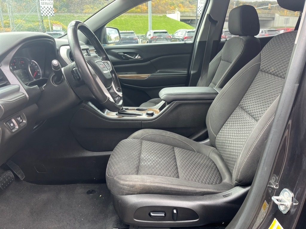 GMC Acadia AWD 4dr SLE w/SLE-2 2018