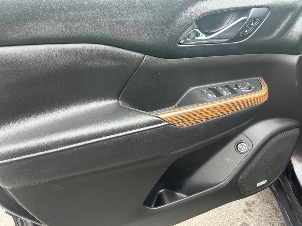 GMC Acadia AWD 4dr SLE w/SLE-2 2018