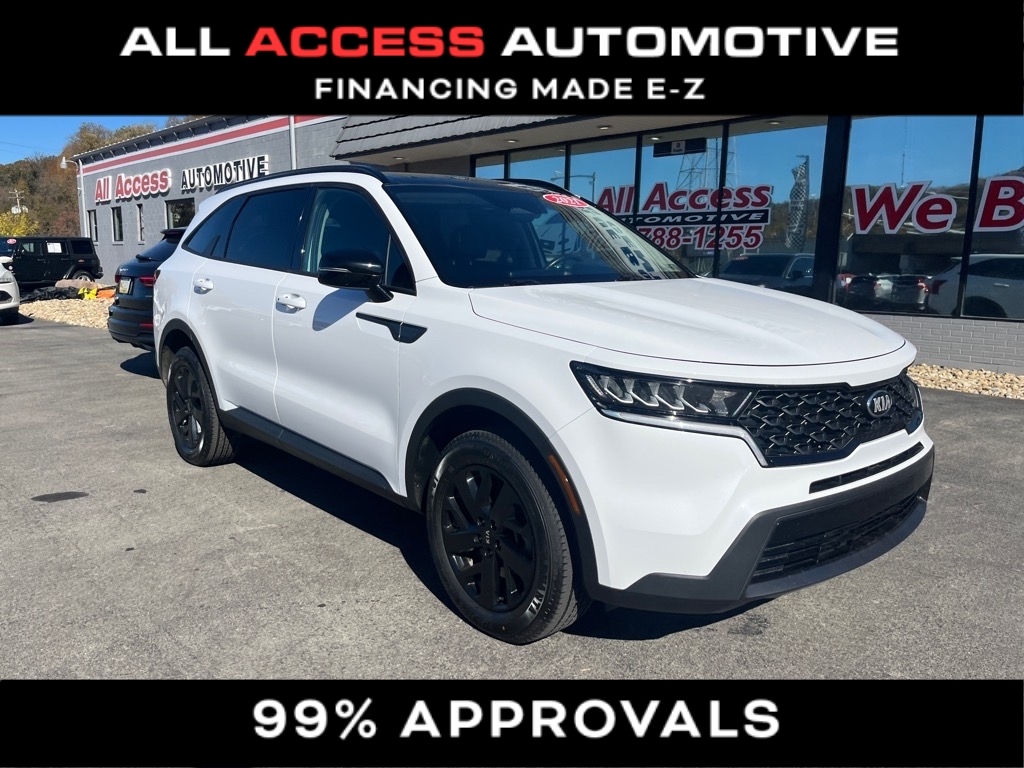 2021 Kia Sorento S photo 2