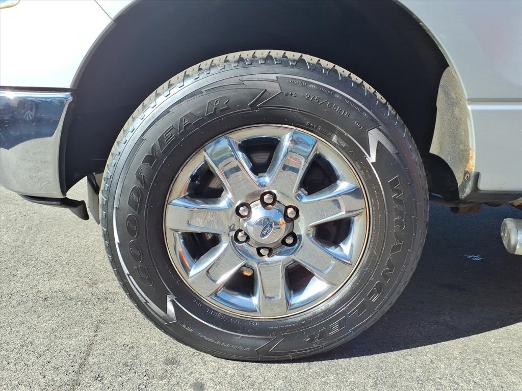 Ford F-150 4WD SuperCrew 145" XLT 2014