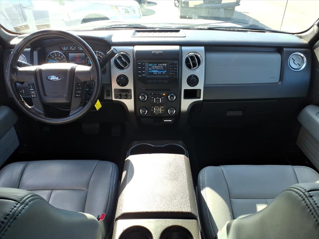 Ford F-150 4WD SuperCrew 145" XLT 2014