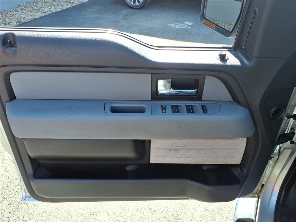 Ford F-150 4WD SuperCrew 145" XLT 2014