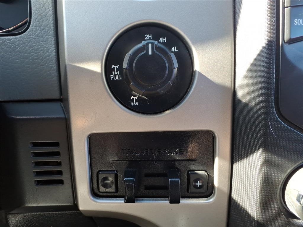 Ford F-150 4WD SuperCrew 145" XLT 2014