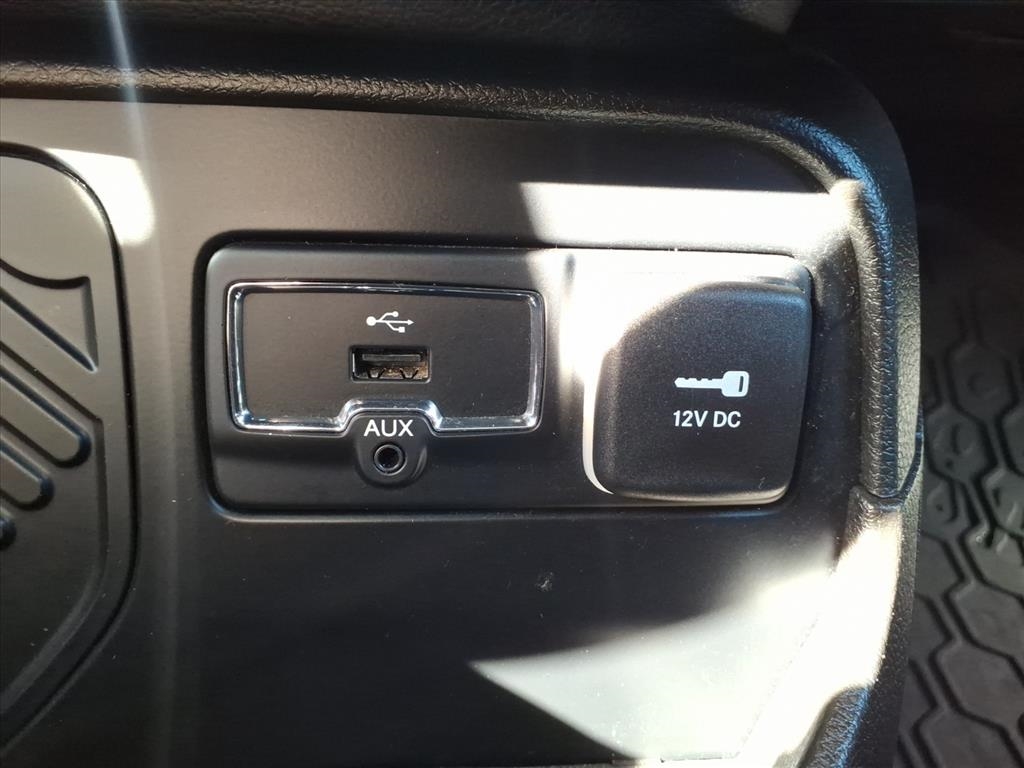 Jeep Renegade FWD 4dr Latitude 2016