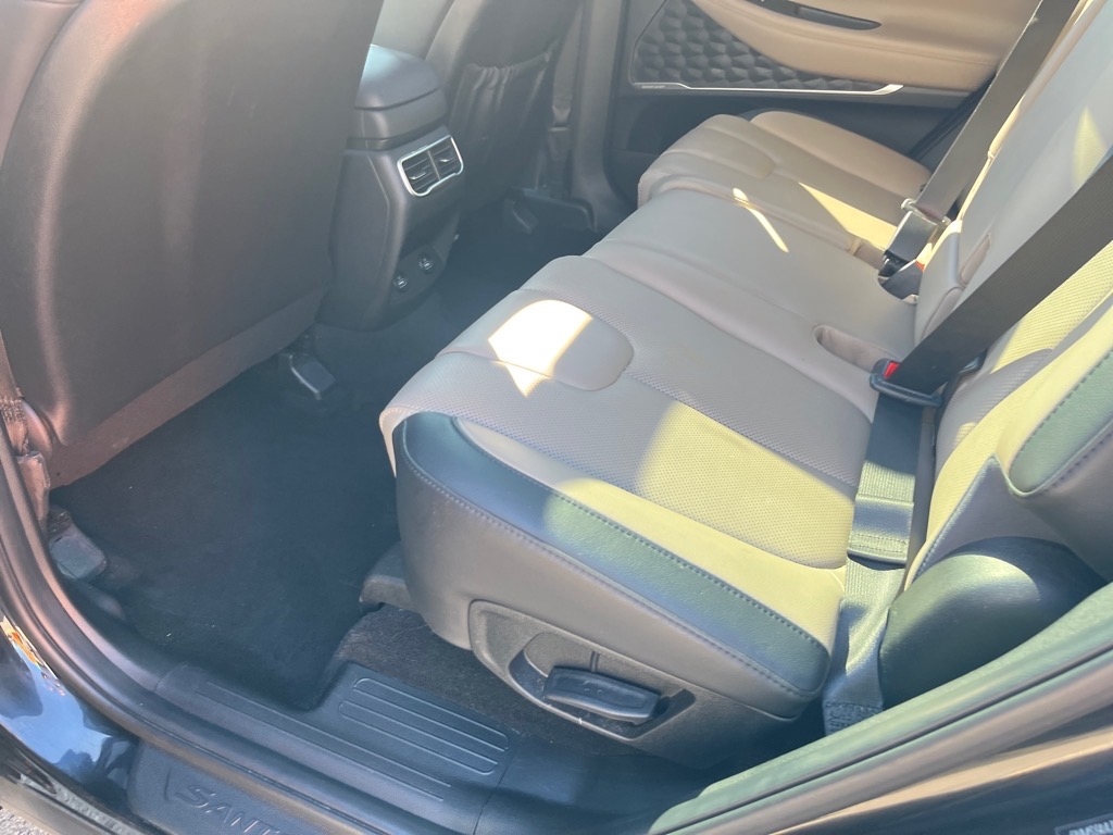 Hyundai Santa Fe SEL FWD 2023