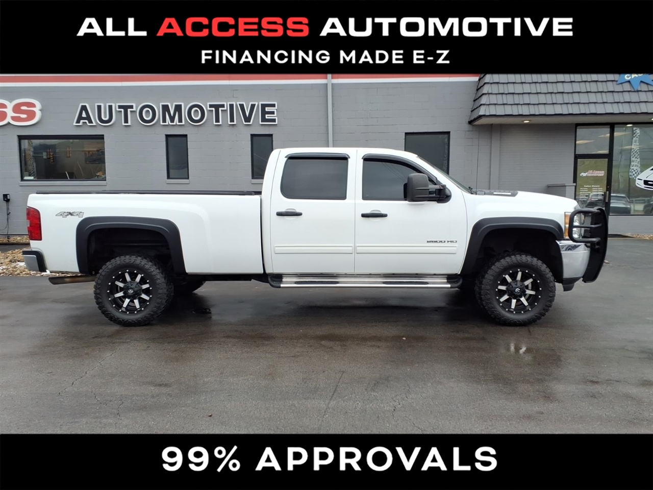 2013 Chevrolet Silverado 2500HD 4WD Crew Cab 167.7" LT