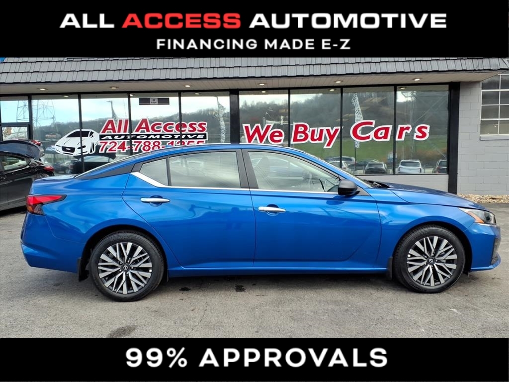 2025 Nissan Altima SV's photo