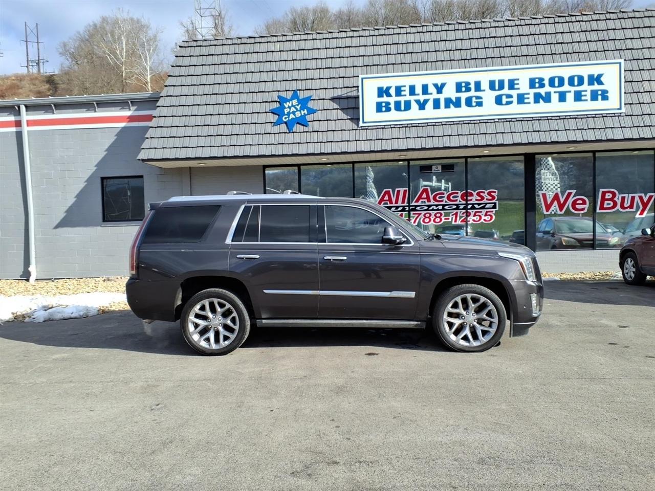 2017 Cadillac Escalade 4WD 4dr Platinum