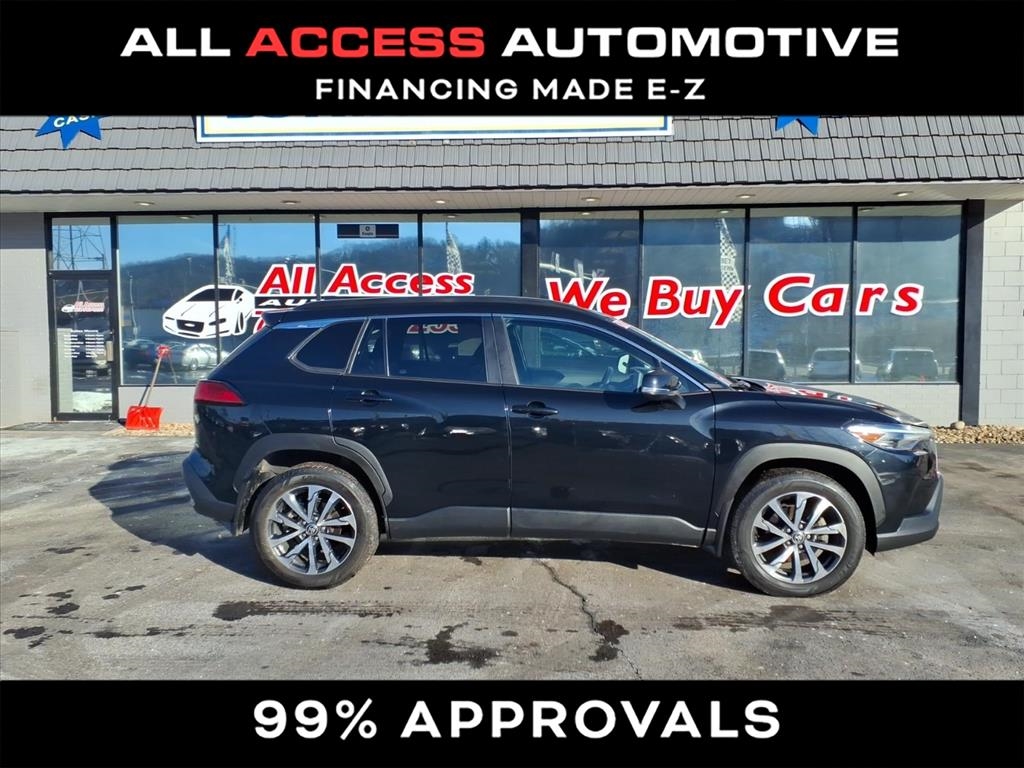 2024 Toyota Corolla Cross XLE 4WD (Natl)