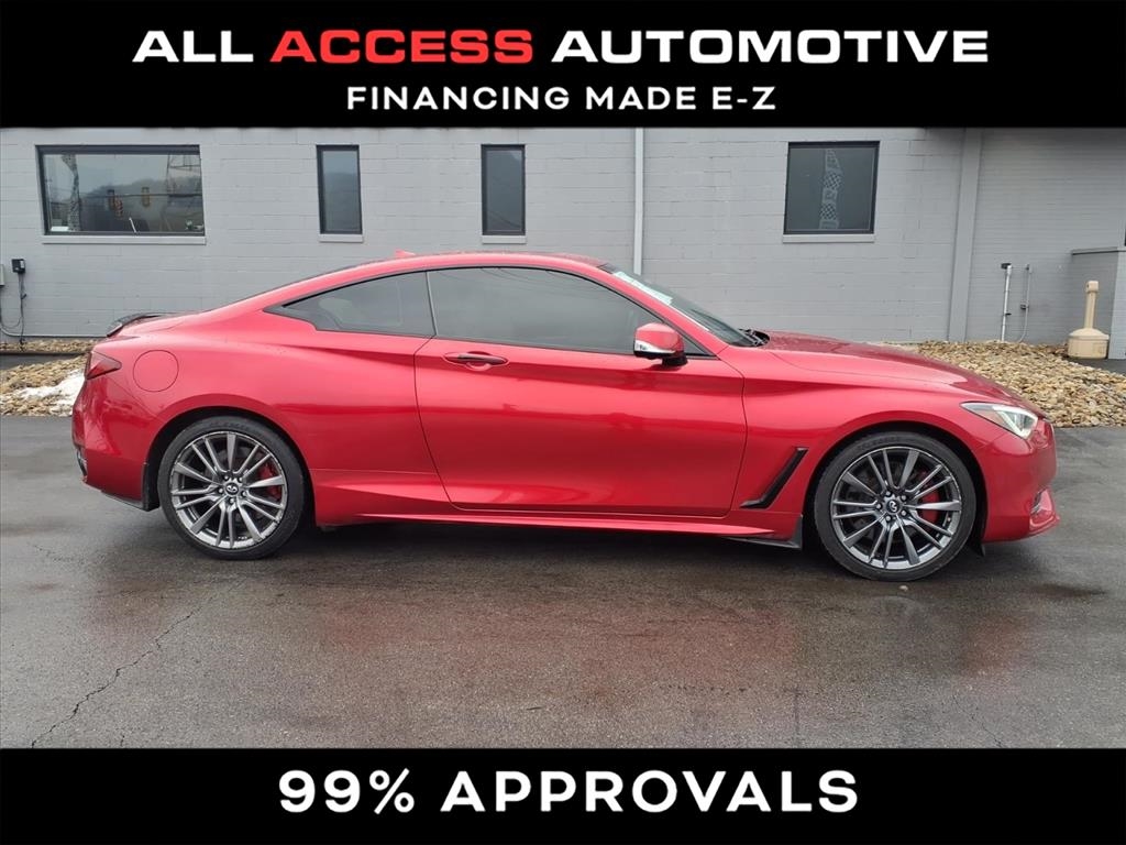 2017 INFINITI Q60 Base's photo