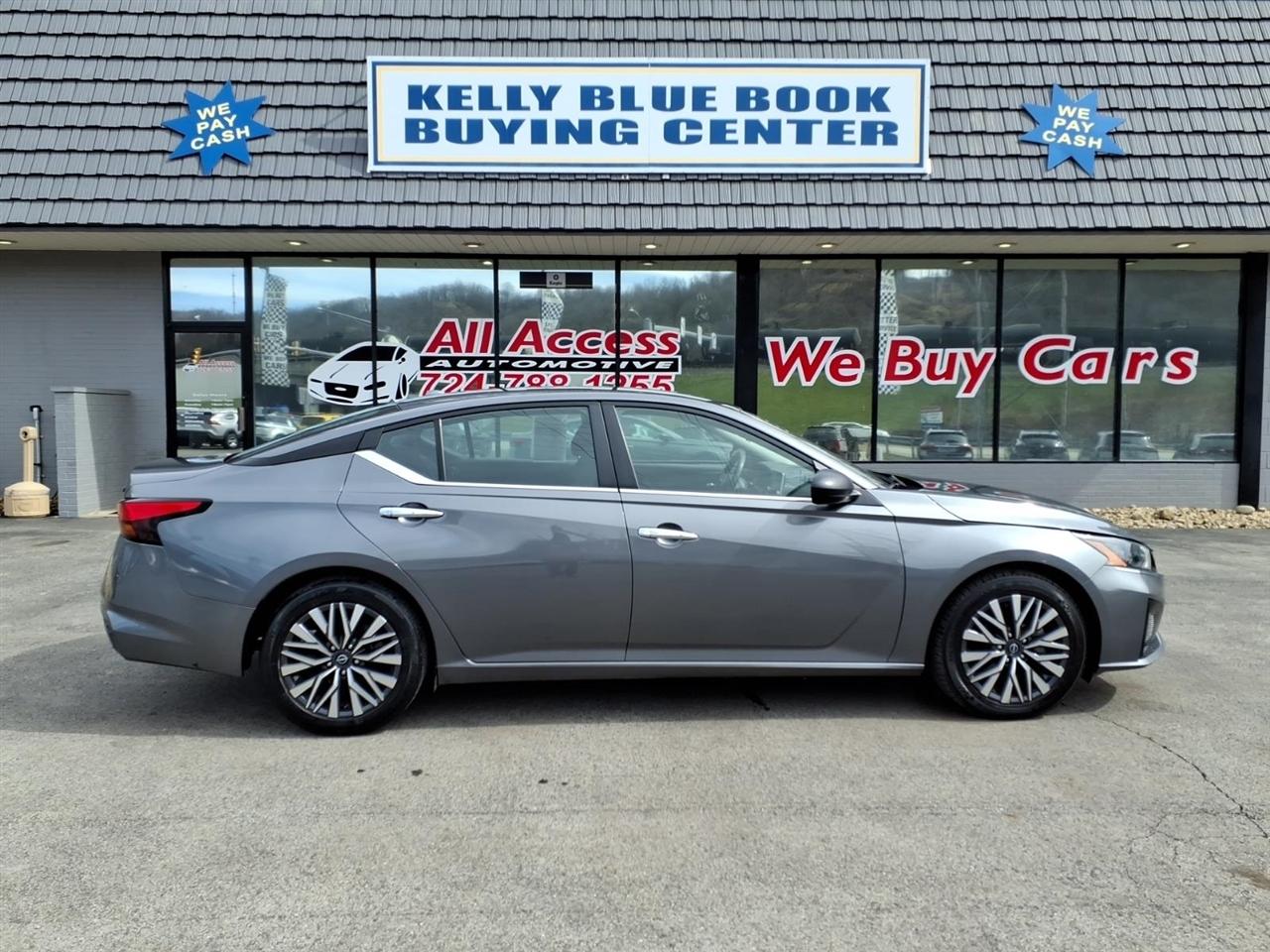 2024 Nissan Altima 2.5 SV Sedan