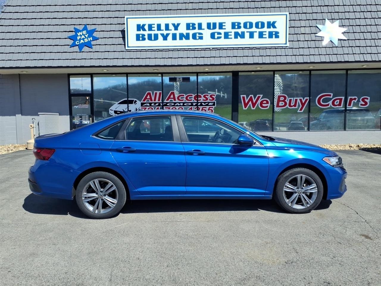 2024 Volkswagen Jetta SE Auto