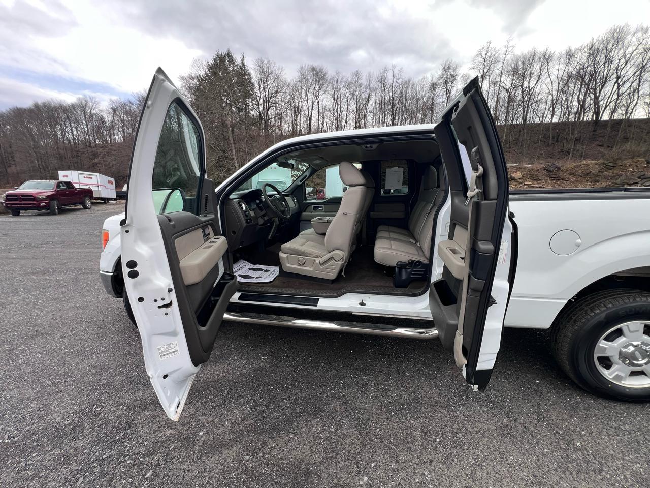 Ford F-150 4WD SuperCab 145" XLT 2010