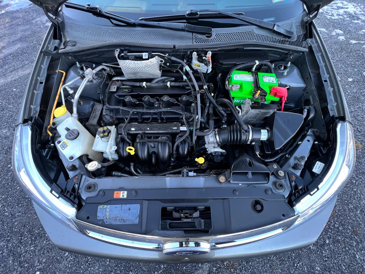 Ford Focus 4dr Sdn SE 2011