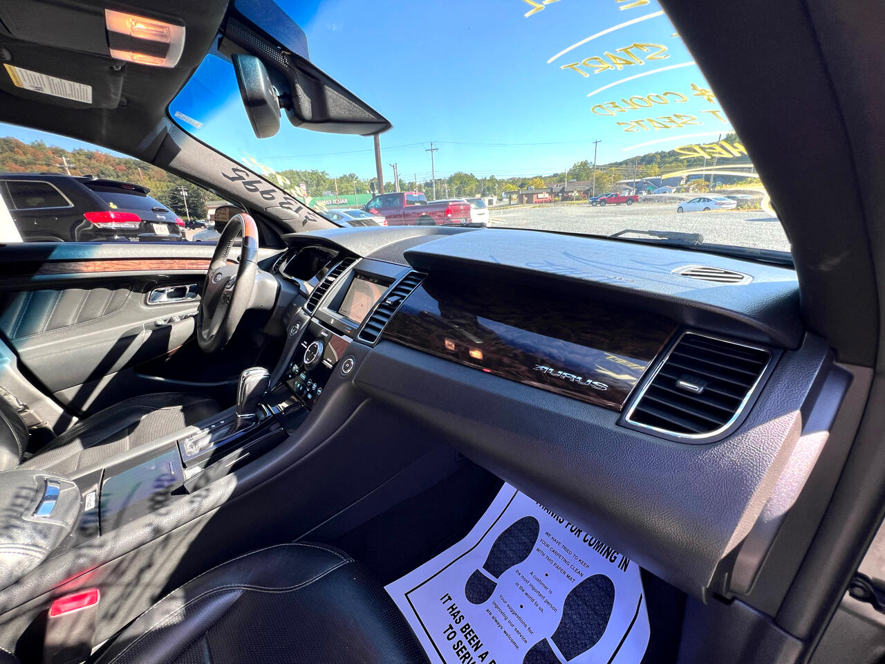 Ford Taurus Limited FWD 2018 Ford Taurus Limited FWD 2018