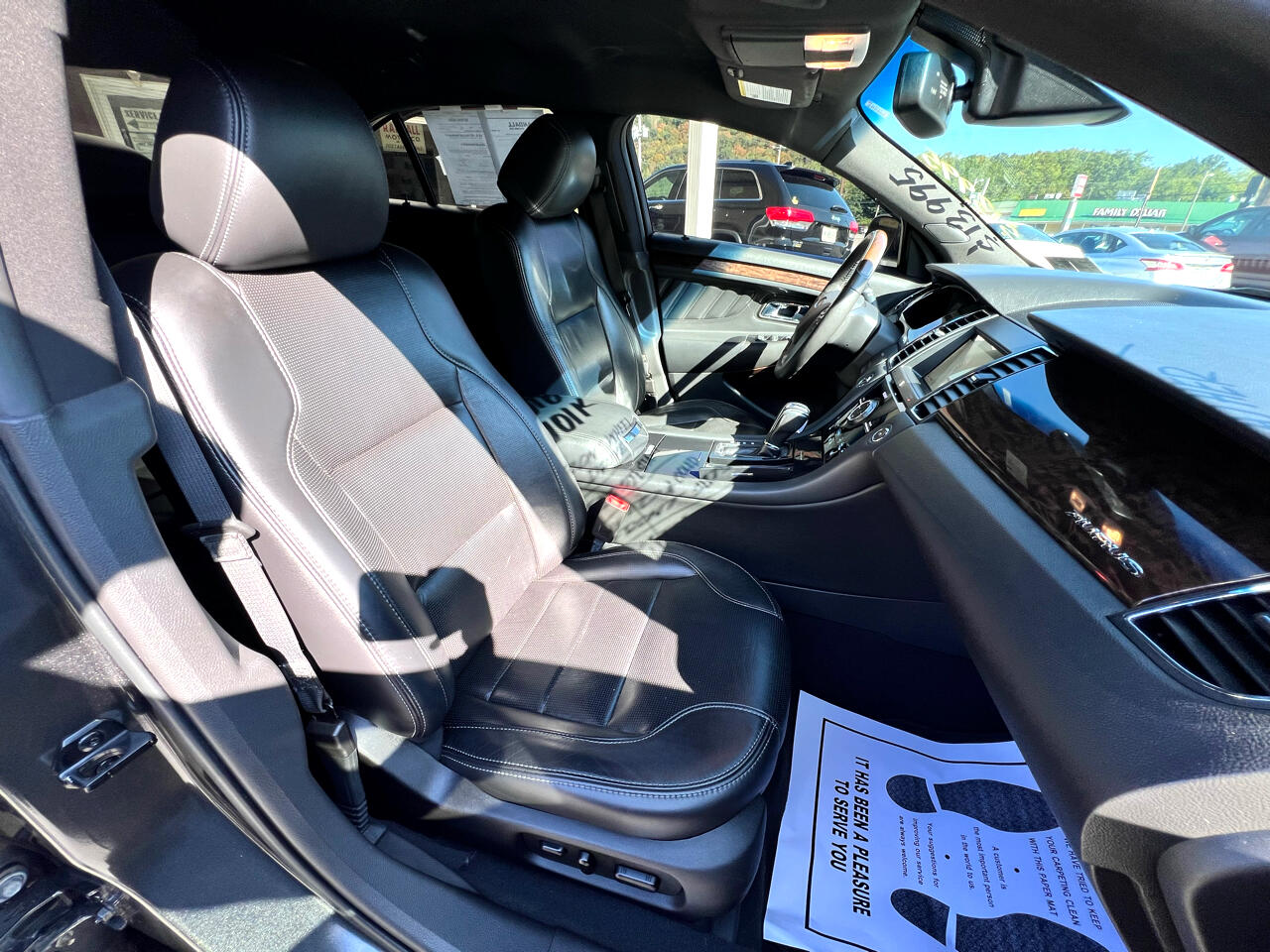 Ford Taurus Limited FWD 2018 Ford Taurus Limited FWD 2018