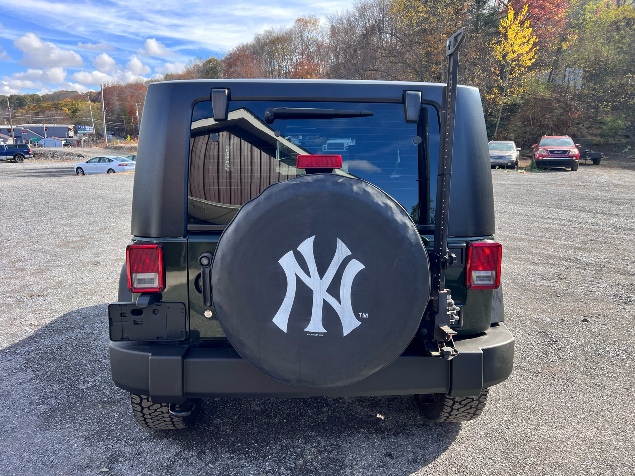 Jeep Wrangler 4WD 2dr Rubicon 2010 Jeep Wrangler 4WD 2dr Rubicon 2010