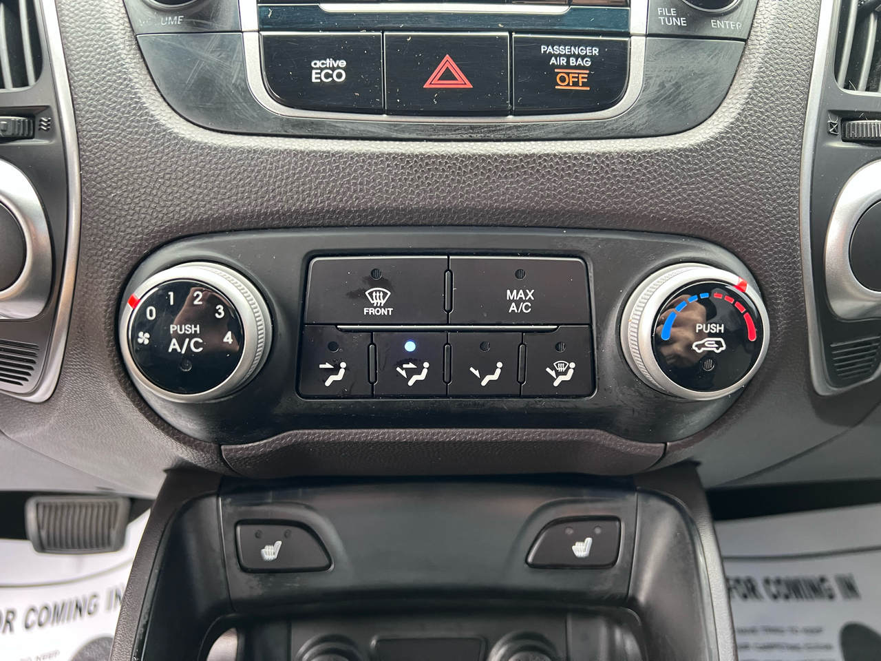 Hyundai Tucson AWD 4dr Auto GLS PZEV 2012 Hyundai Tucson AWD 4dr Auto GLS PZEV 2012