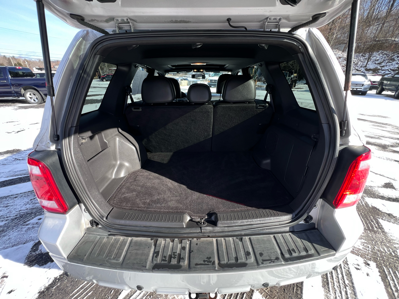 Ford Escape 4WD 4dr Limited 2011