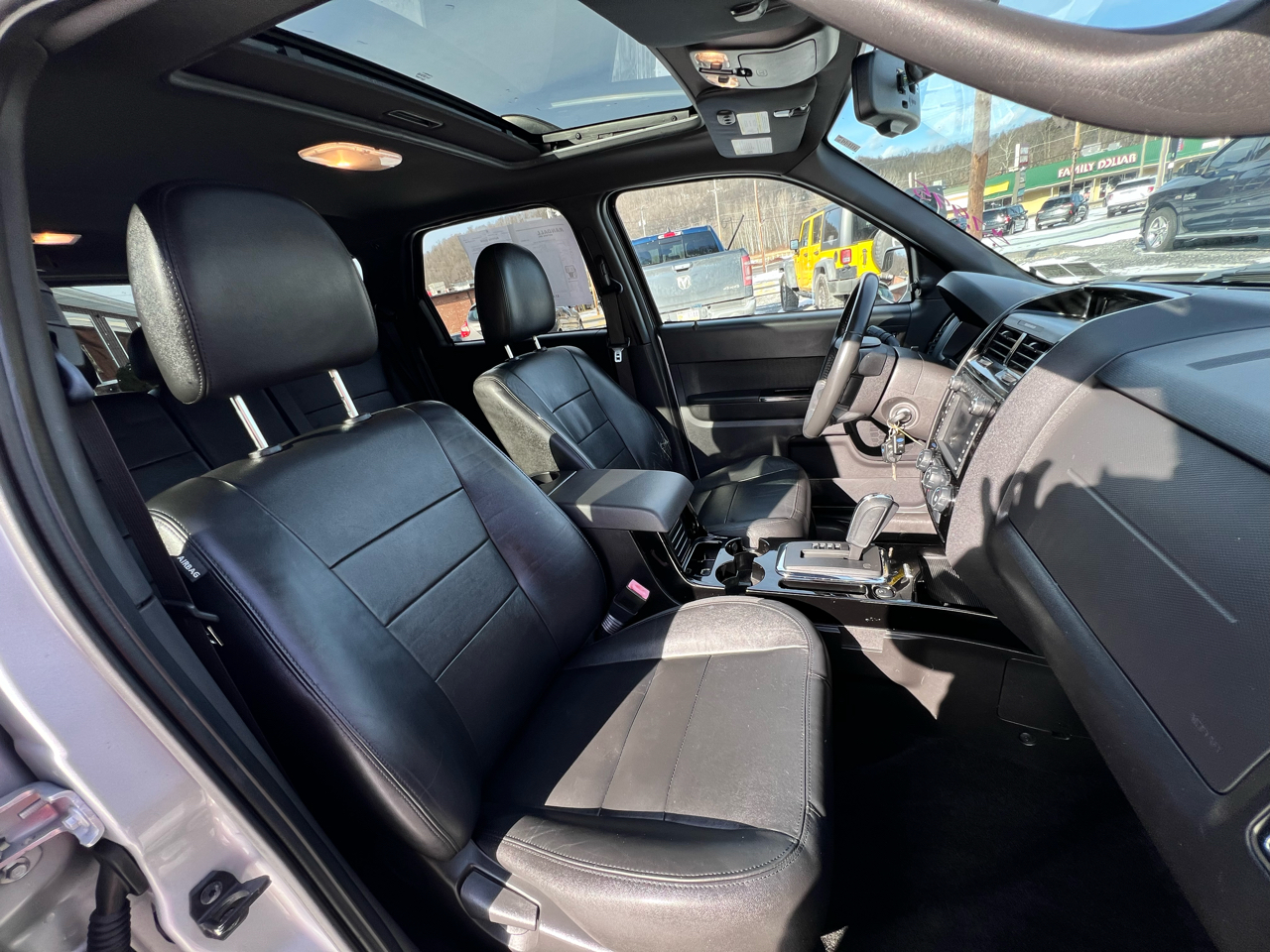 Ford Escape 4WD 4dr Limited 2011